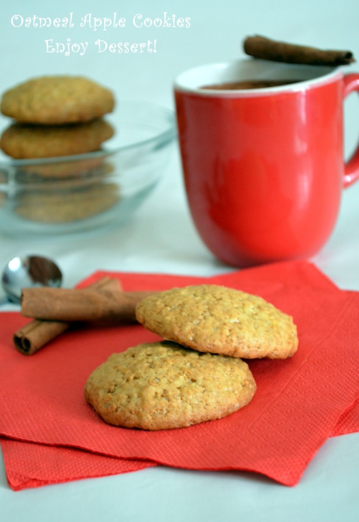 Biscuiti cu mere, scortisoara si fulgi de ovaz