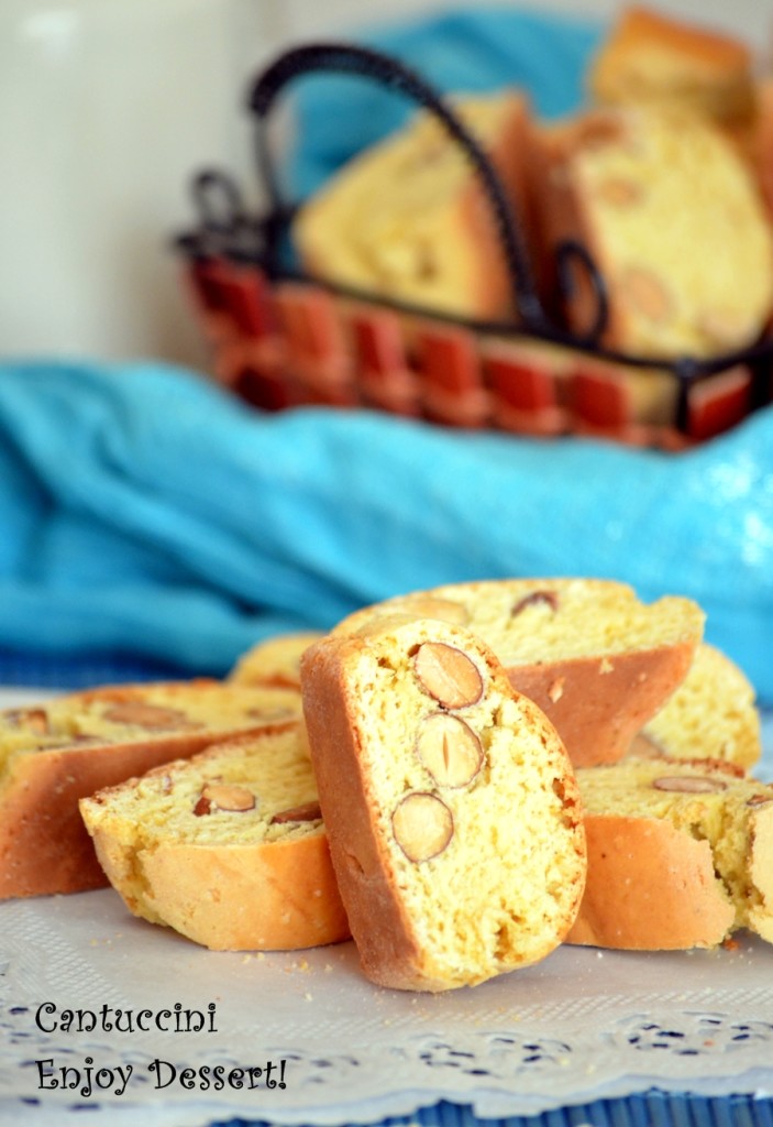 Cantuccini – biscuiti cu migdale