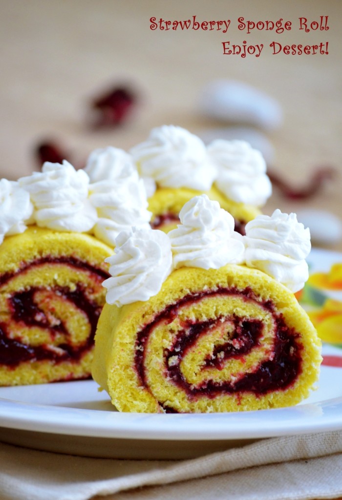 Rulada cu capsune si frisca