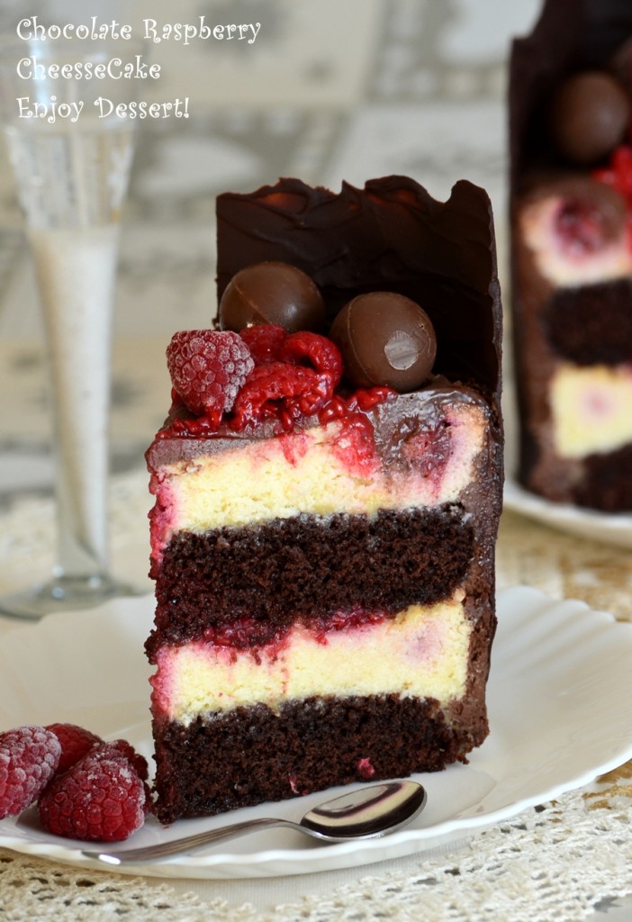 Tort de ciocolata cu zmeura si lemon curd – La multi ani 2013