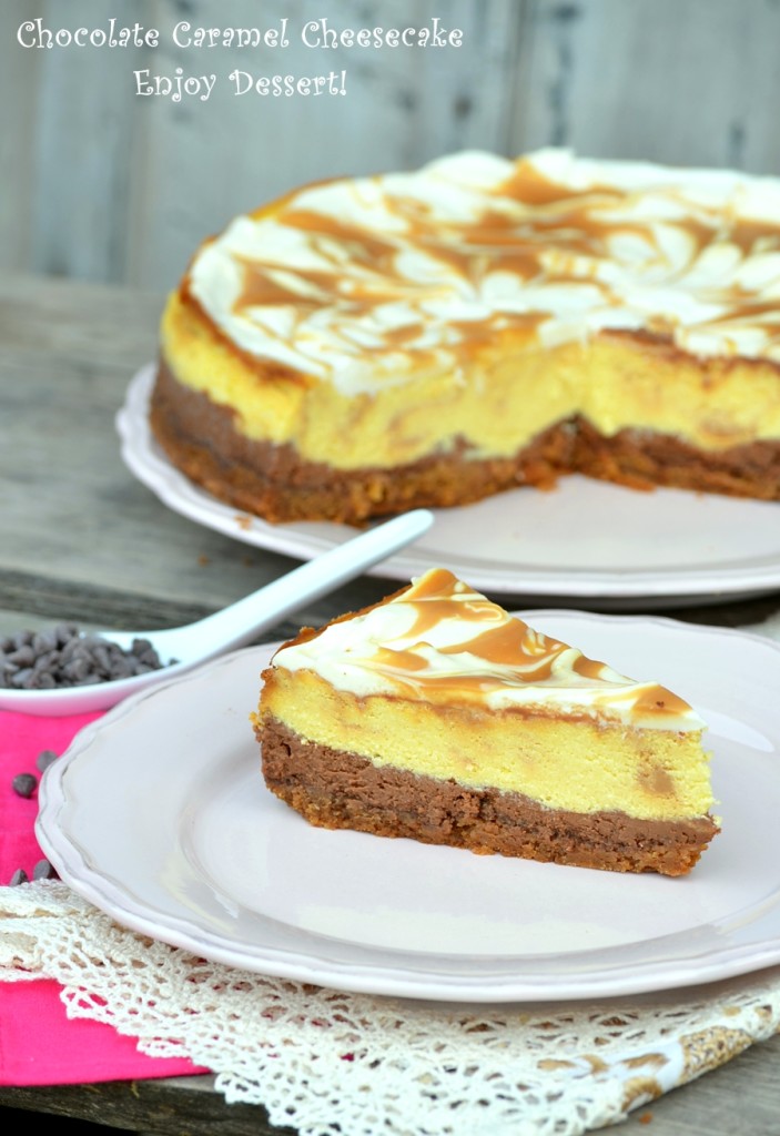 Cheesecake cu ciocolata si caramel