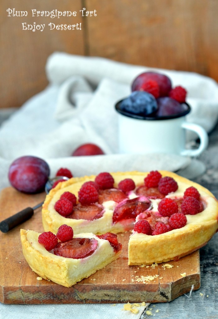 Tarta cu prune si migdale