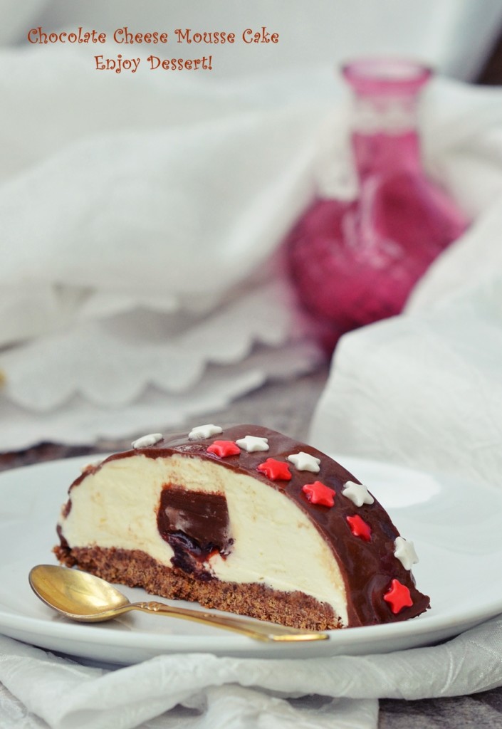 Prajitura cu mousse de branza, ciocolata si visine